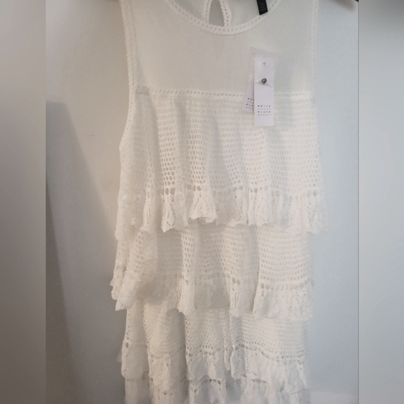 Sleeveless Tiered Ruffled Pullover Sweater - Picture 6 of 6